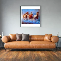 Vier rennende mooie paarden als sfeerimpressie aan de muur