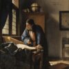 De geograaf van Johannes Vermeer: een geleerde in een blauwe mantel met een passer in zijn hand kijkt op van een kaart bij het raam